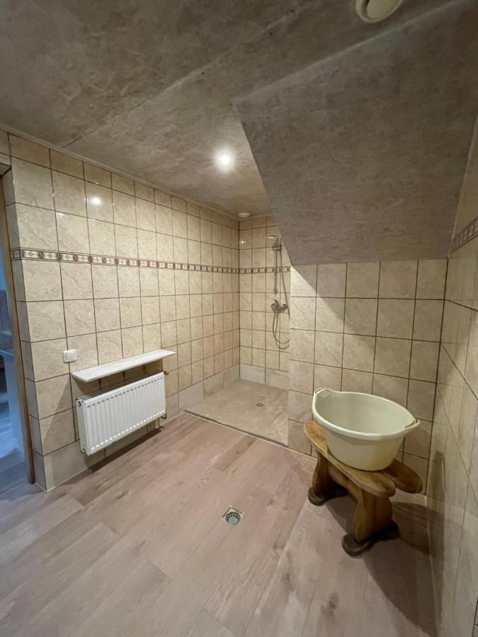 Pulkvedis Guest House Ventspils Kültér fotó