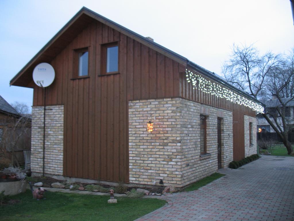 Pulkvedis Guest House Ventspils Kültér fotó